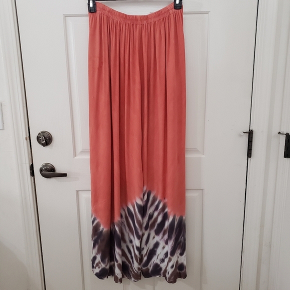 Young Fabulous and Broke size Medium - Picture 2 of 7